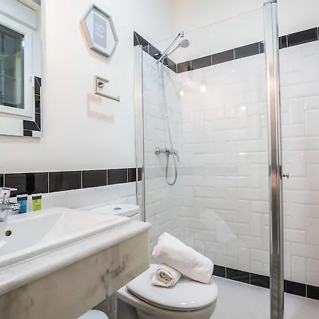 Inn Nuea Alameda 2*